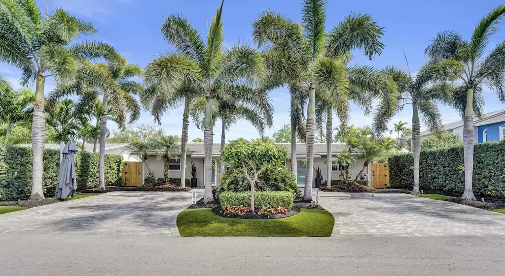 2610 NE 10th Terrace Wilton Manors FL 33334