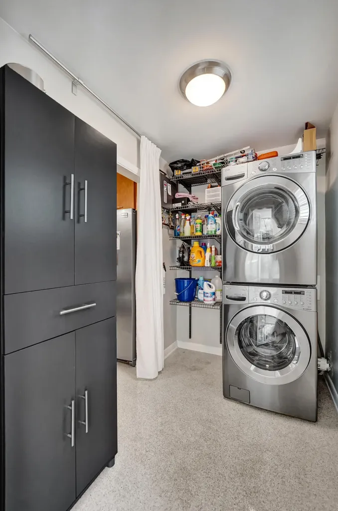 2610 NE 10th Terrace Wilton Manors FL 33334