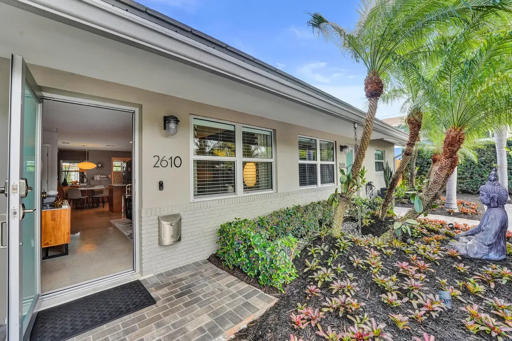 2610 NE 10th Terrace Wilton Manors FL 33334
