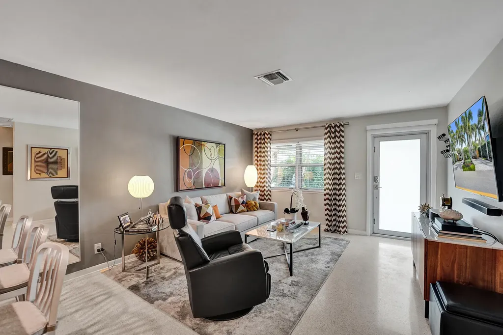 2610 NE 10th Terrace Wilton Manors FL 33334
