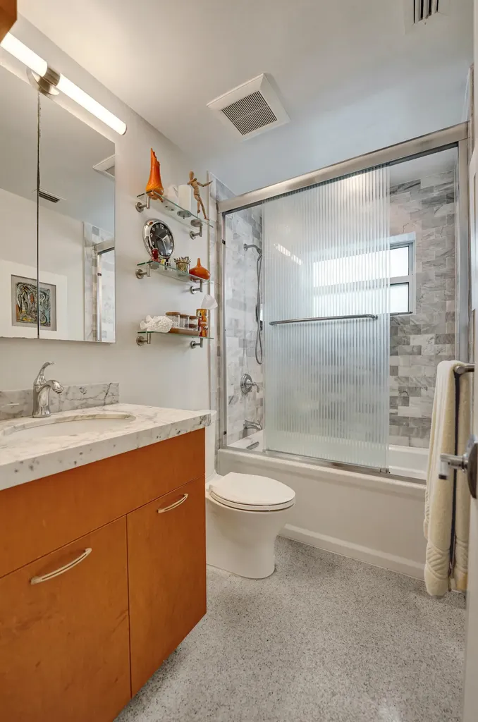 2610 NE 10th Terrace Wilton Manors FL 33334
