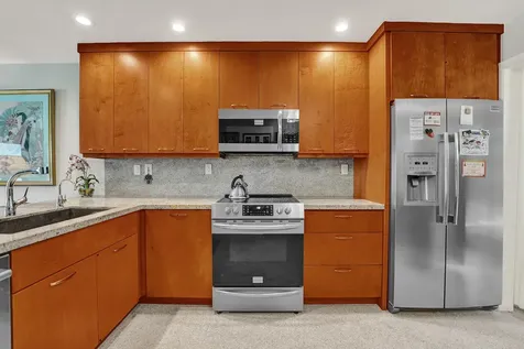 2610 NE 10th Terrace Wilton Manors FL 33334