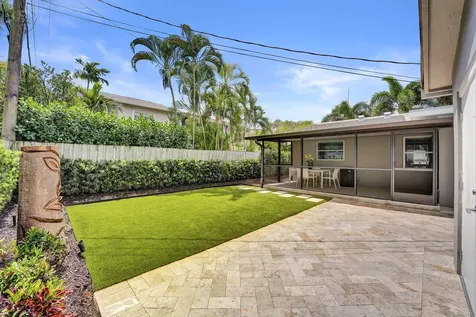 2610 NE 10th Terrace Wilton Manors FL 33334