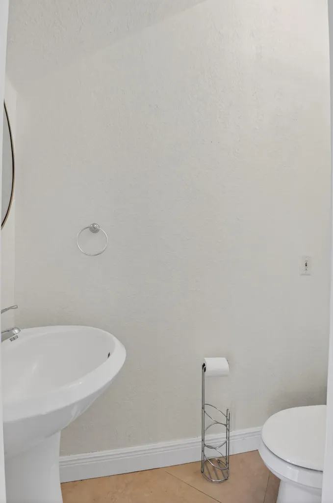 2515 Venetian Court Boynton Beach FL 33426