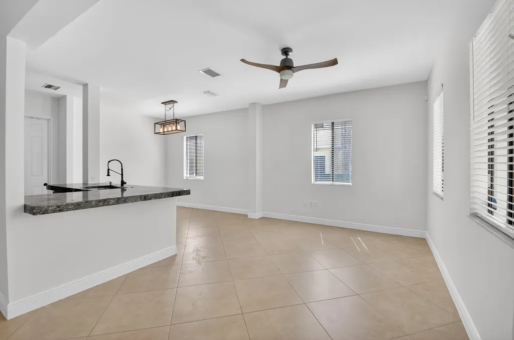 2515 Venetian Court Boynton Beach FL 33426