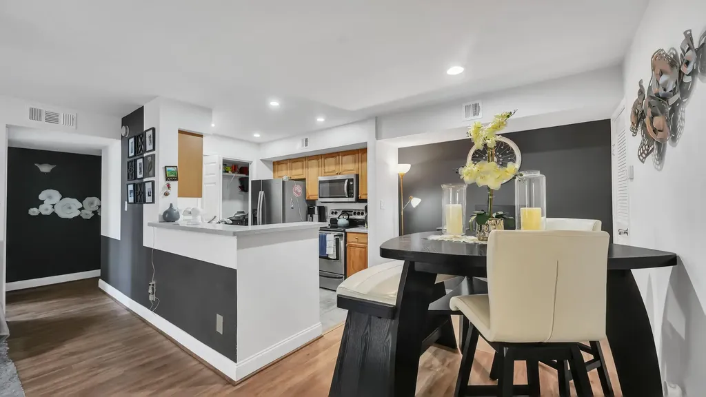 875 Riverside Drive Coral Springs FL 33071