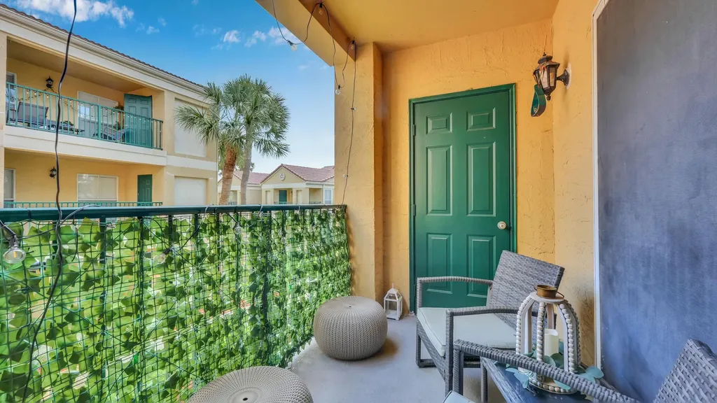 875 Riverside Drive Coral Springs FL 33071