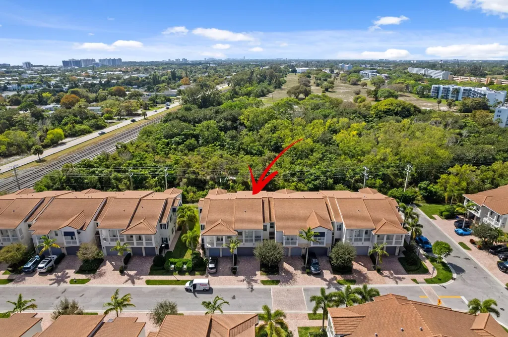 100 NW 69th Circle Boca Raton FL 33487