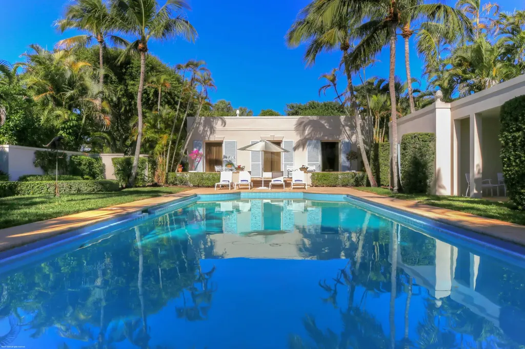 30 Gomez Road Jupiter Island FL 33455