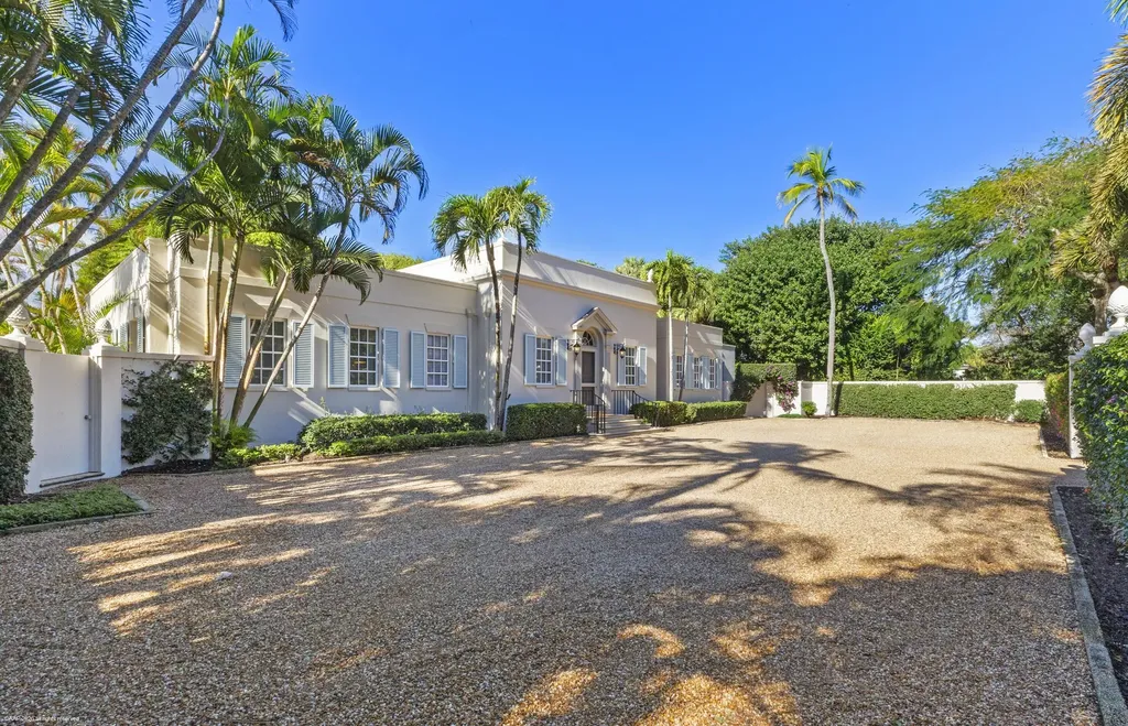 30 Gomez Road Jupiter Island FL 33455