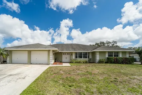 3194 Pebble Beach Drive Lake Worth FL 33467