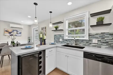 262 Easy Street Sebastian FL 32958