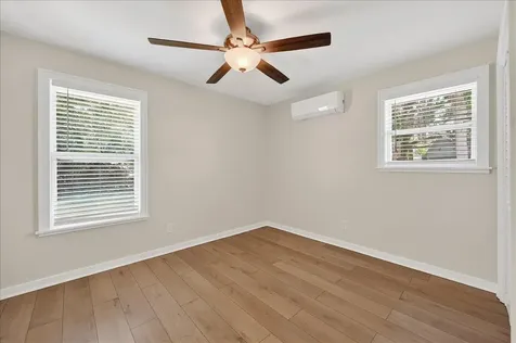 262 Easy Street Sebastian FL 32958