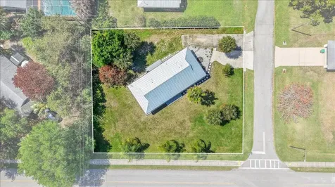 262 Easy Street Sebastian FL 32958