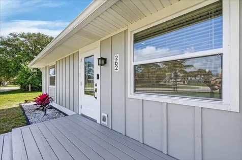 262 Easy Street Sebastian FL 32958