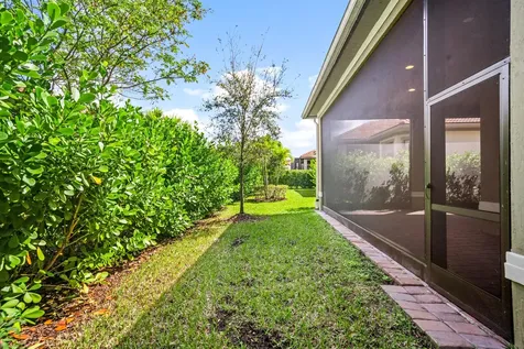 11795 Vivar Run Parkland FL 33076