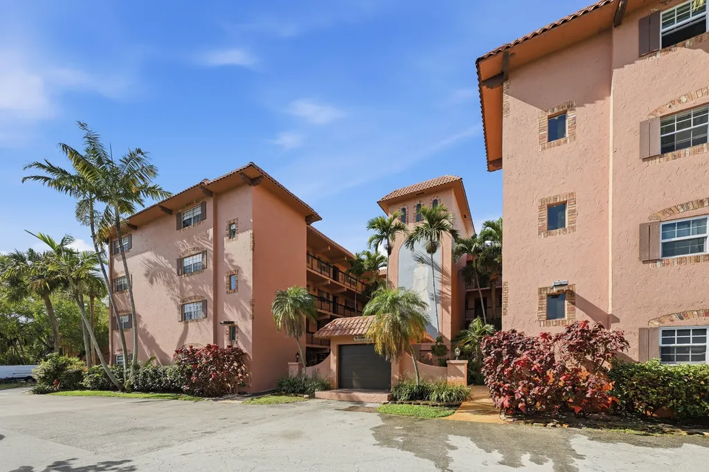 630 Tennis Club Drive Fort Lauderdale FL 33311