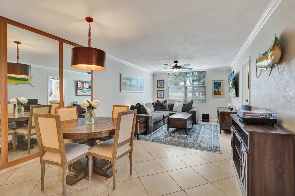 3910 Crystal Lake Drive Deerfield Beach FL 33064