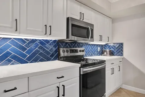 3910 Crystal Lake Drive Deerfield Beach FL 33064