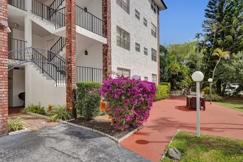 3910 Crystal Lake Drive Deerfield Beach FL 33064