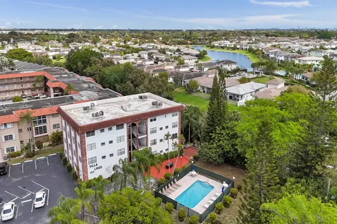 3910 Crystal Lake Drive Deerfield Beach FL 33064