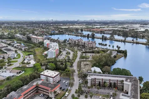 3910 Crystal Lake Drive Deerfield Beach FL 33064