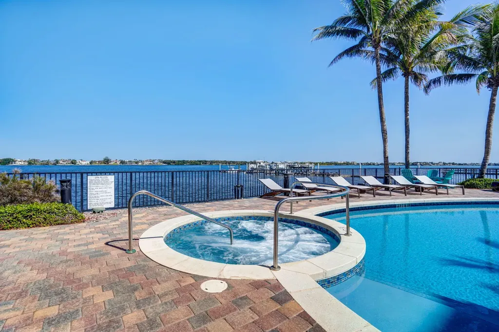 2700 N Federal Highway Boynton Beach FL 33435