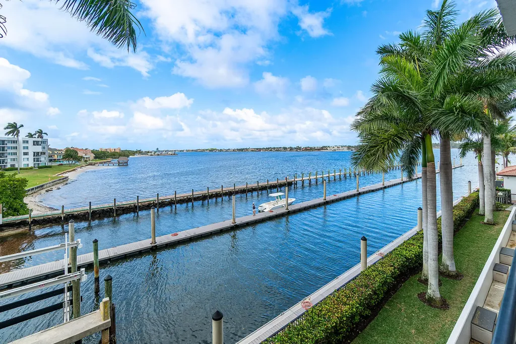 2700 N Federal Highway Boynton Beach FL 33435