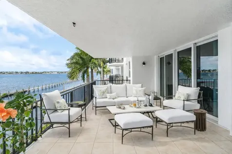 2700 N Federal Highway Boynton Beach FL 33435