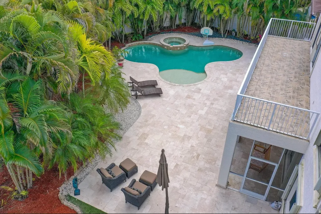 9732 Phipps Lane Wellington FL 33414