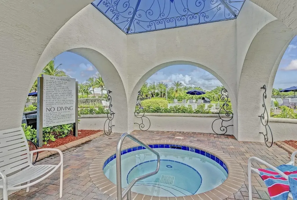 9732 Phipps Lane Wellington FL 33414