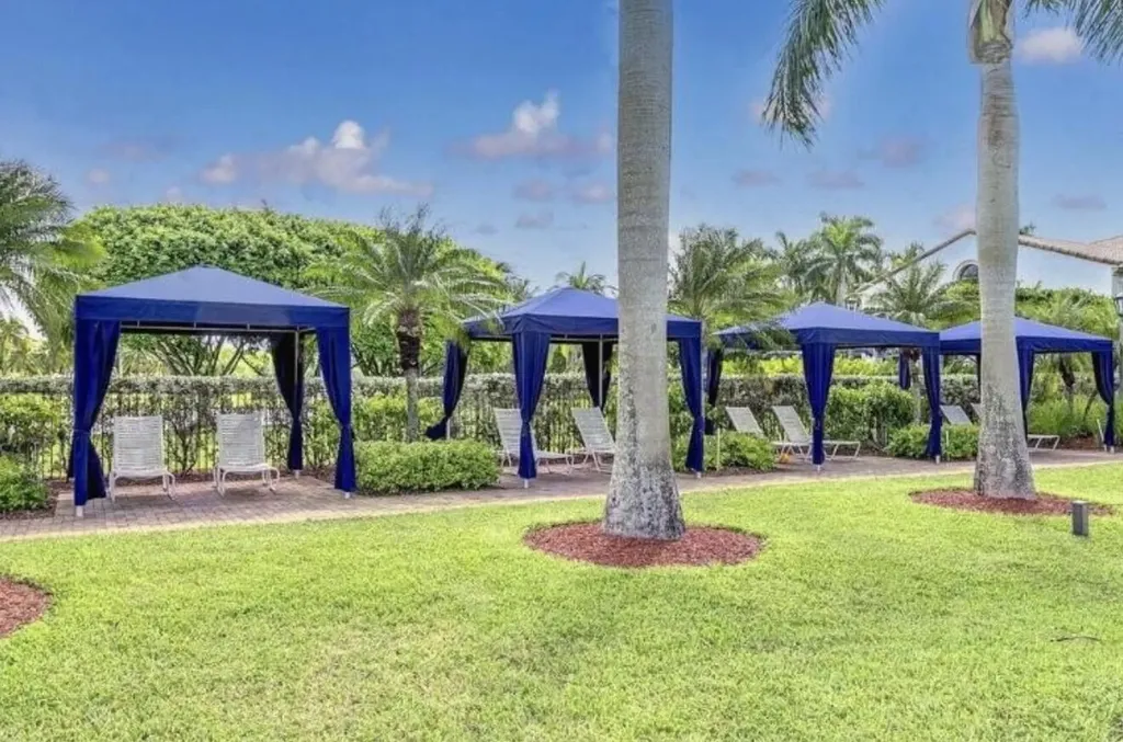 9732 Phipps Lane Wellington FL 33414