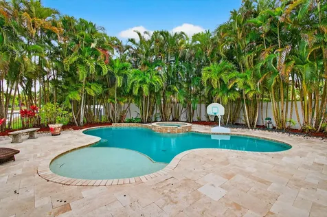 9732 Phipps Lane Wellington FL 33414