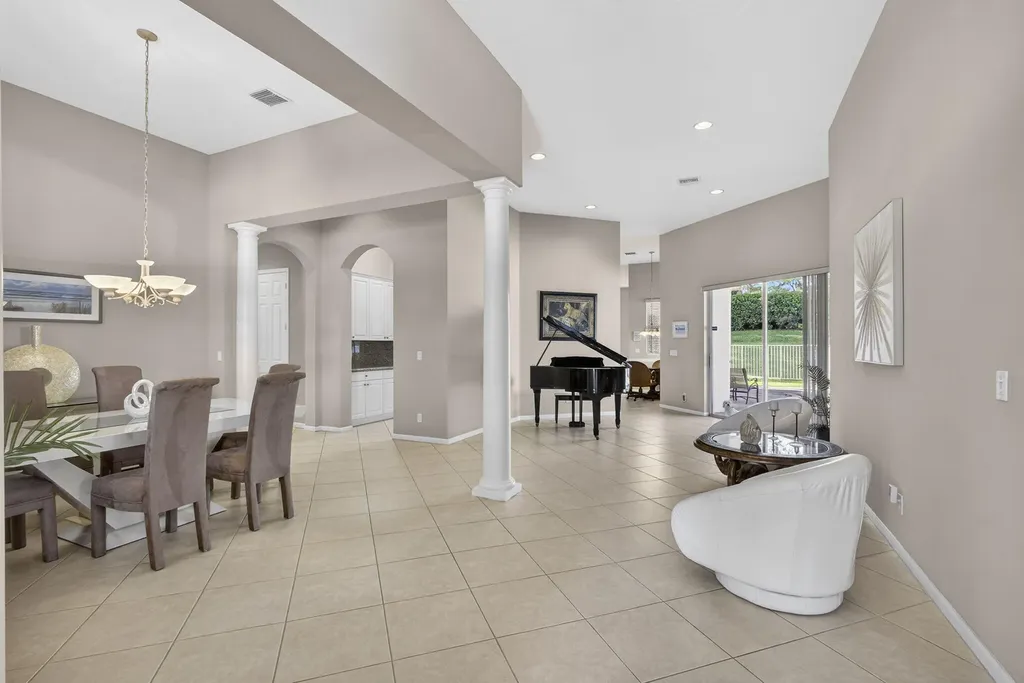 11224 Mainsail Court Wellington FL 33449