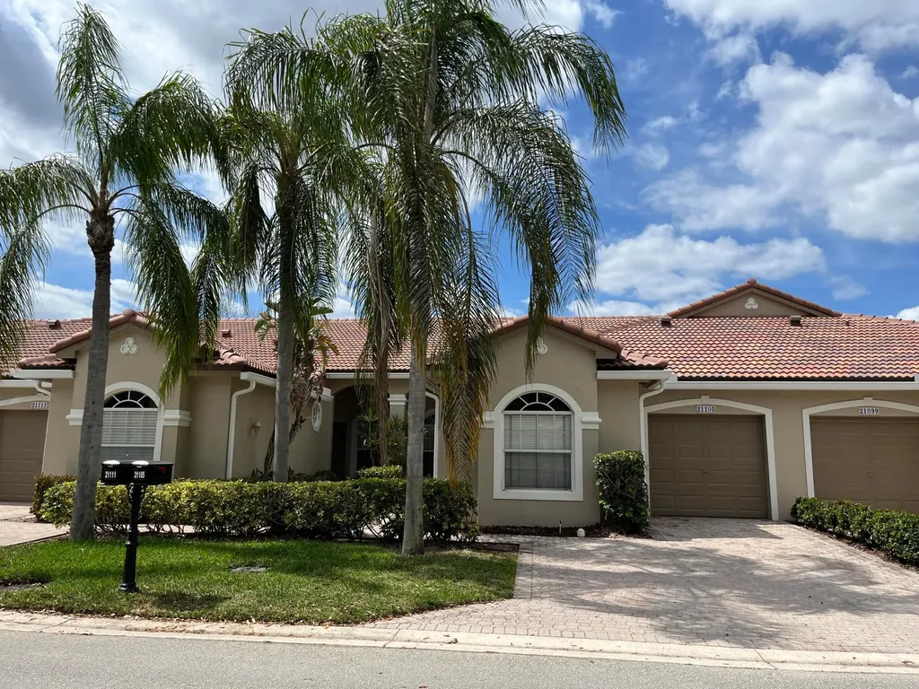 21105 Via Solano Boca Raton FL 33433