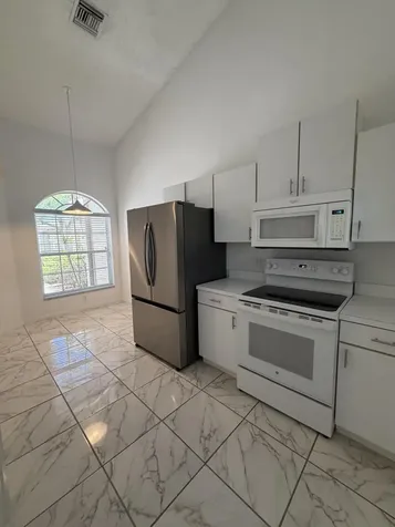 21105 Via Solano Boca Raton FL 33433