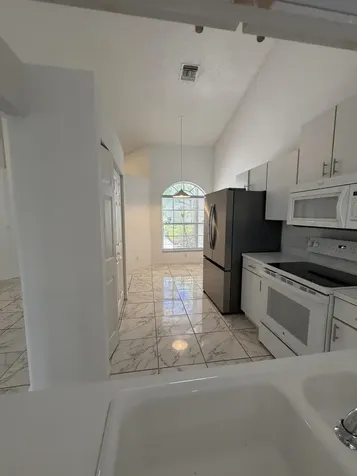21105 Via Solano Boca Raton FL 33433