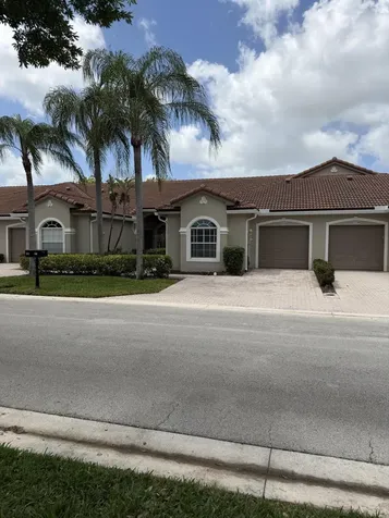21105 Via Solano Boca Raton FL 33433