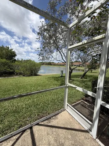 21105 Via Solano Boca Raton FL 33433