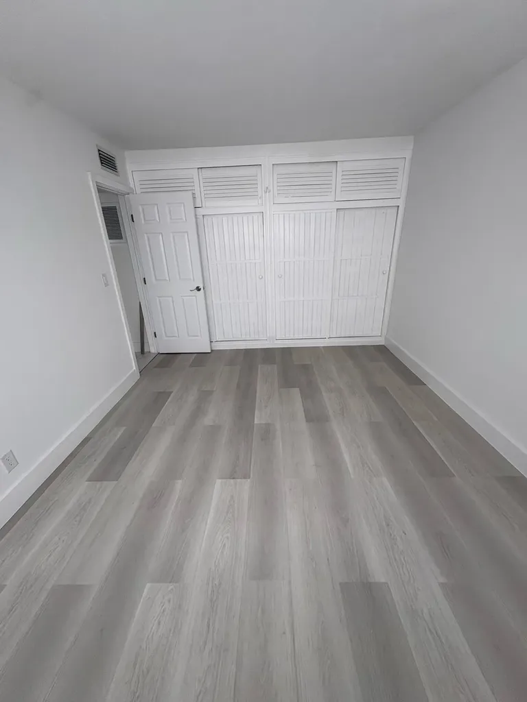 5050 Bayview Drive Fort Lauderdale FL 33308