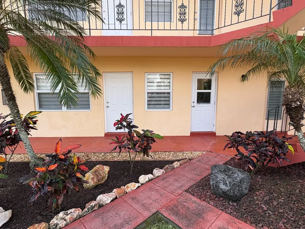 5050 Bayview Drive Fort Lauderdale FL 33308