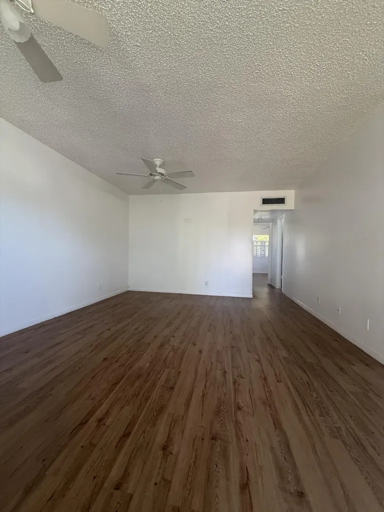 64 Norwich C West Palm Beach FL 33417