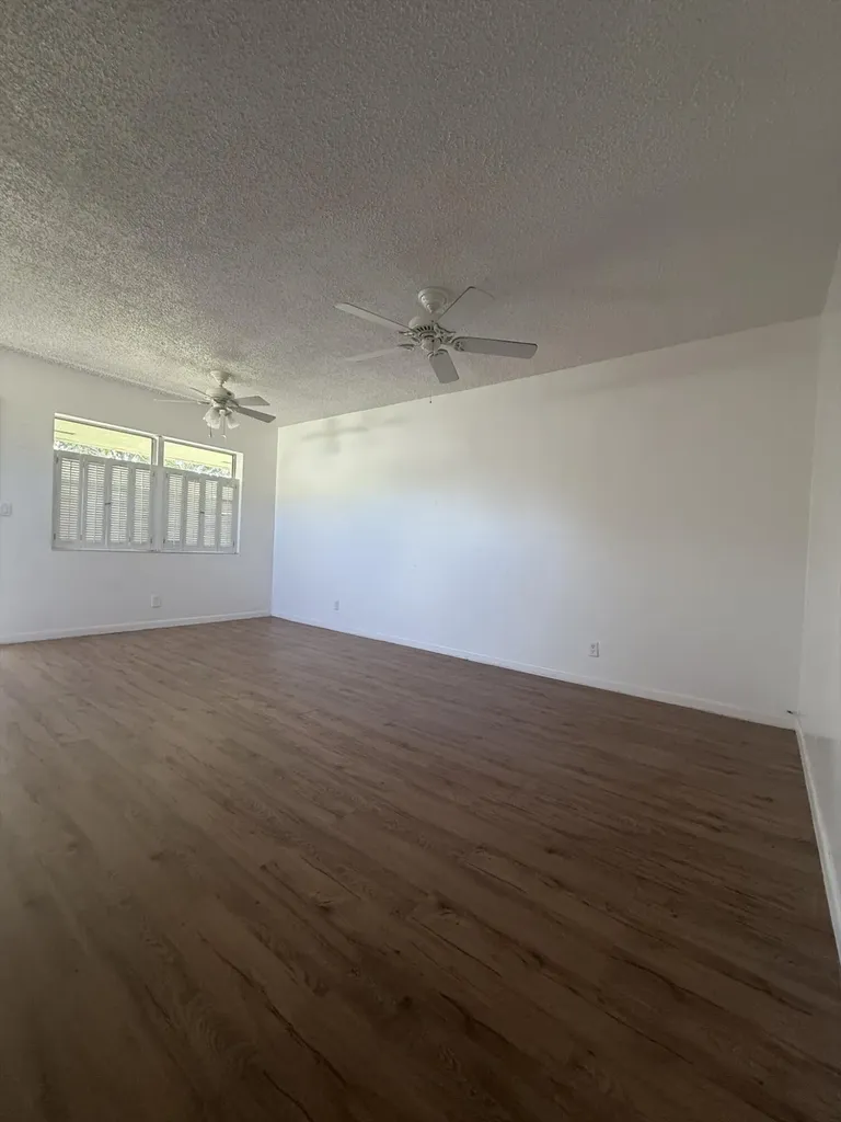 64 Norwich C West Palm Beach FL 33417