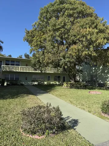 64 Norwich C West Palm Beach FL 33417