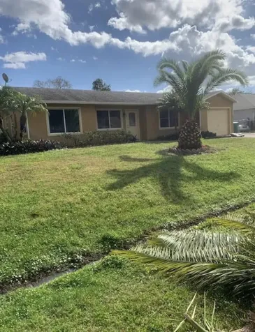 286 SW Christmas Terrace Port St Lucie FL 34984