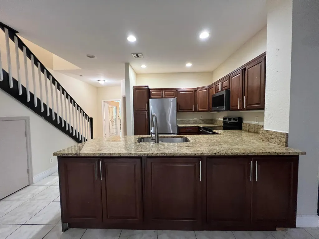 9498 S Military Trail Boynton Beach FL 33436