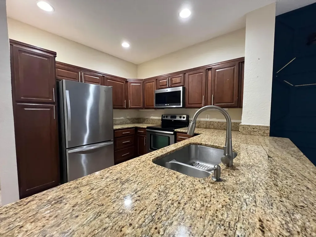 9498 S Military Trail Boynton Beach FL 33436