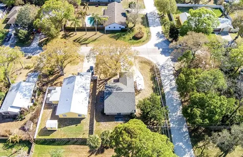 2890 1st Place Vero Beach FL 32968