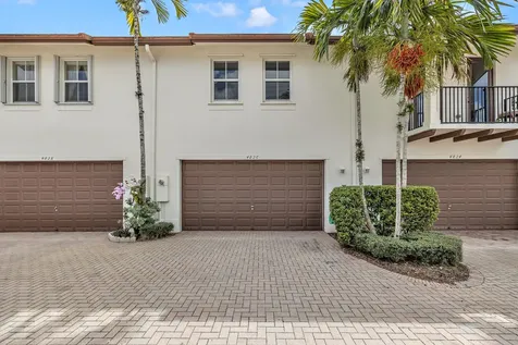 4826 Acadian Trail Coconut Creek FL 33073