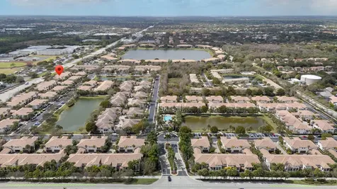 4826 Acadian Trail Coconut Creek FL 33073